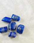 Lapis lazuli healing crystals for inner knowing