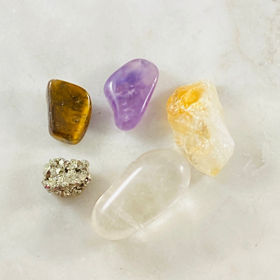 Healing crystals for manifesting