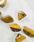 tumbled tigers eye for manifestation