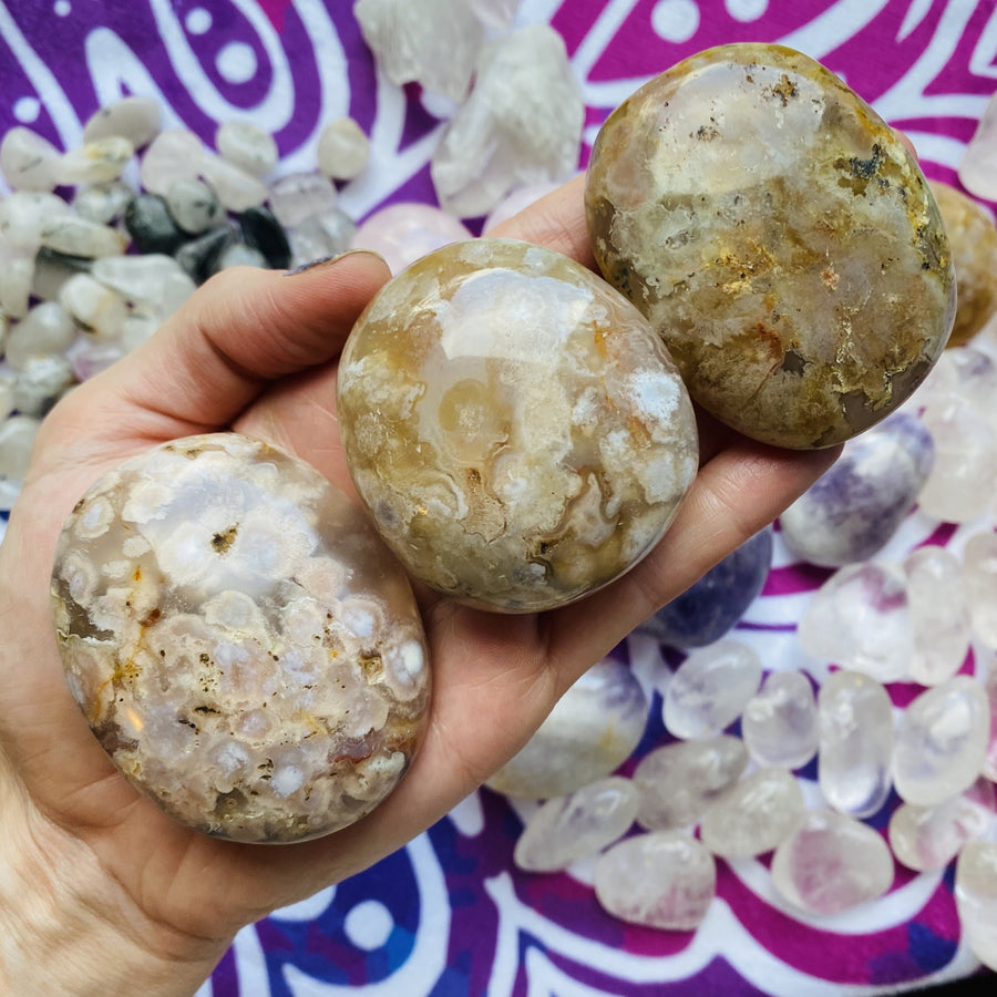 Flower agate for nurturing your emotions and passions