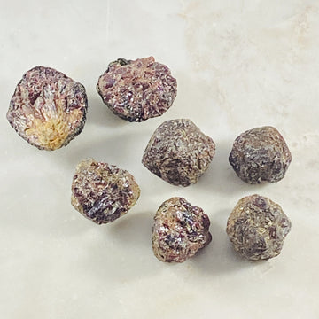 Raw garnet stone