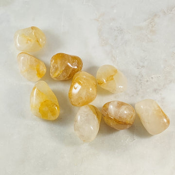 golden healer quartz for cleansing and protecting the aura