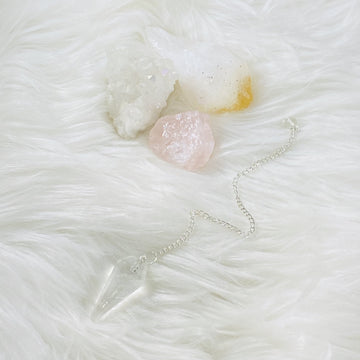 quartz pendulum for divination