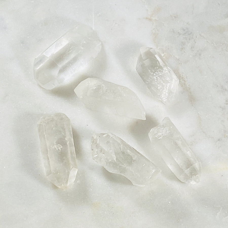 Quartz Crystal Point Healing Crystals for Raising Vibrations