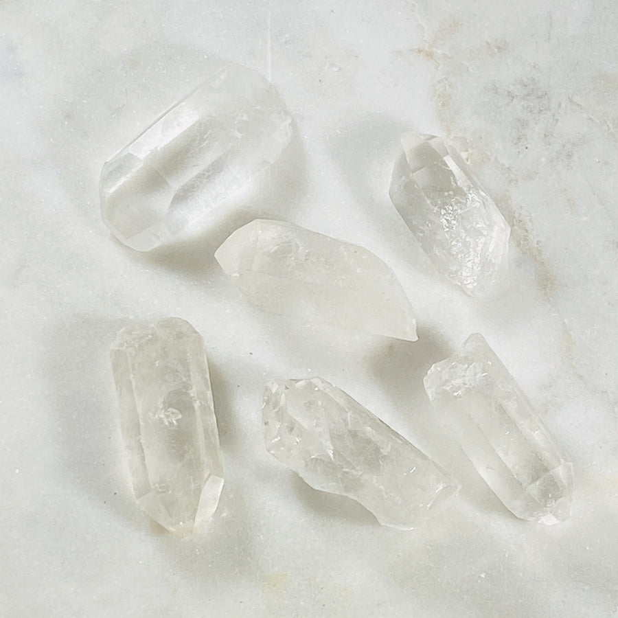 Quartz Crystal Point Healing Crystals for Raising Vibrations