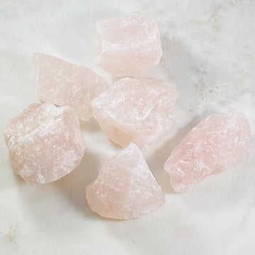 rose quartz healing crystal energy for the heart