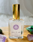 High frequency perfume bottled in the USA by Sarah Belle, the Dreamer crystal-infused eau de parfum features the frequencies amethyst, ruby zoisite and moss agate, and carries the energy of inspiration aligning your heart and mind to follow a higher calling. Perfect for crystal lovers and makes the perfect gift.