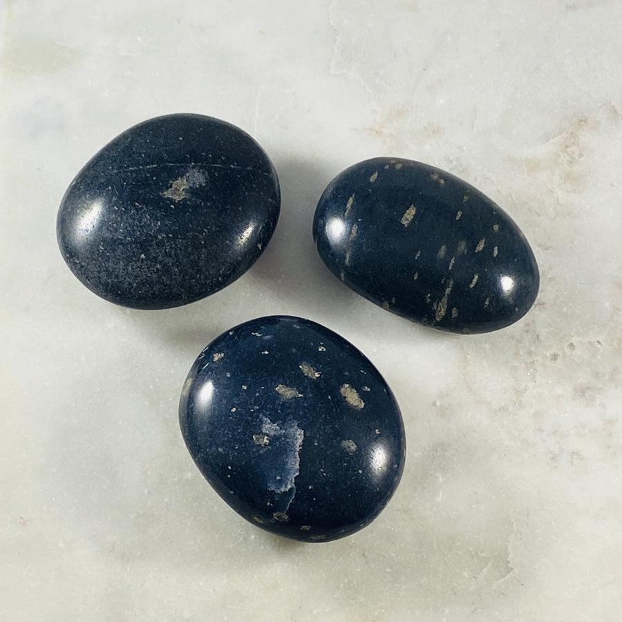 Dumortierite palm stone crystal energy by sarah belle