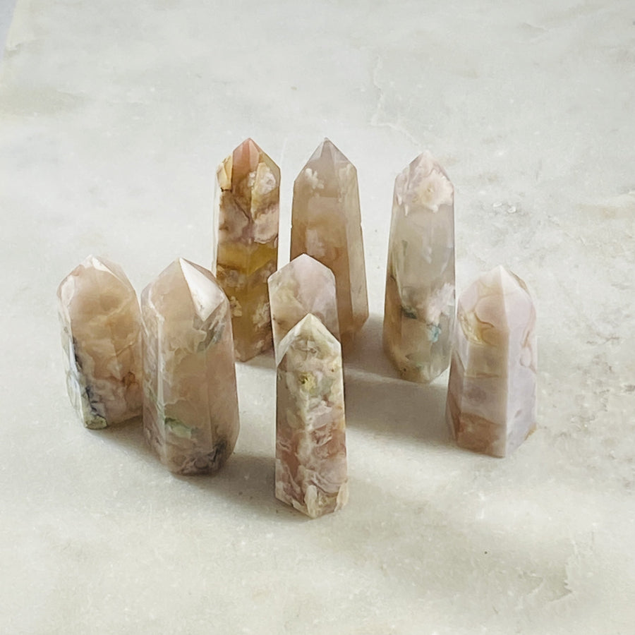 Flower agate point for crystal energy from Sarah Belle