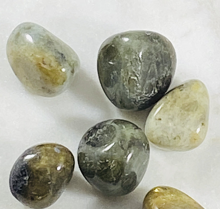 Labradorite Healing Crystal Energy for Increasing your spiritual consciousness