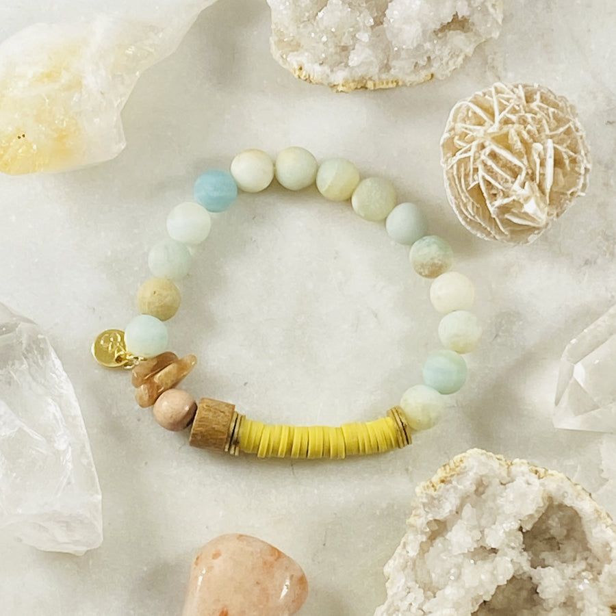 Healing gemstone bracelet with uplifing vibes
