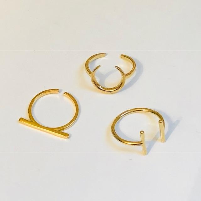 Simple Bar Minimalist Ring